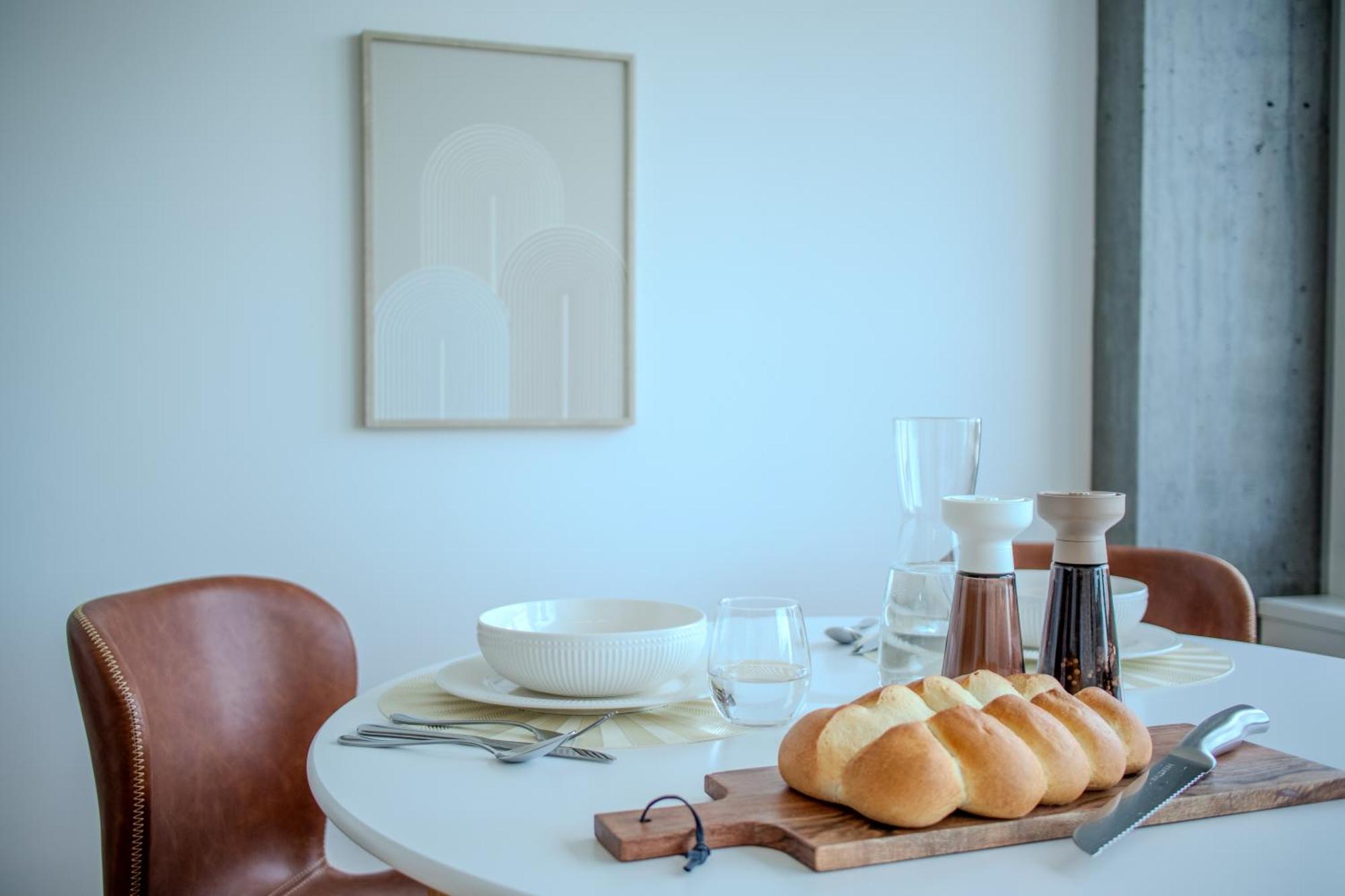 Loewe Apartments Am Rheinfall 诺伊豪森 外观 照片