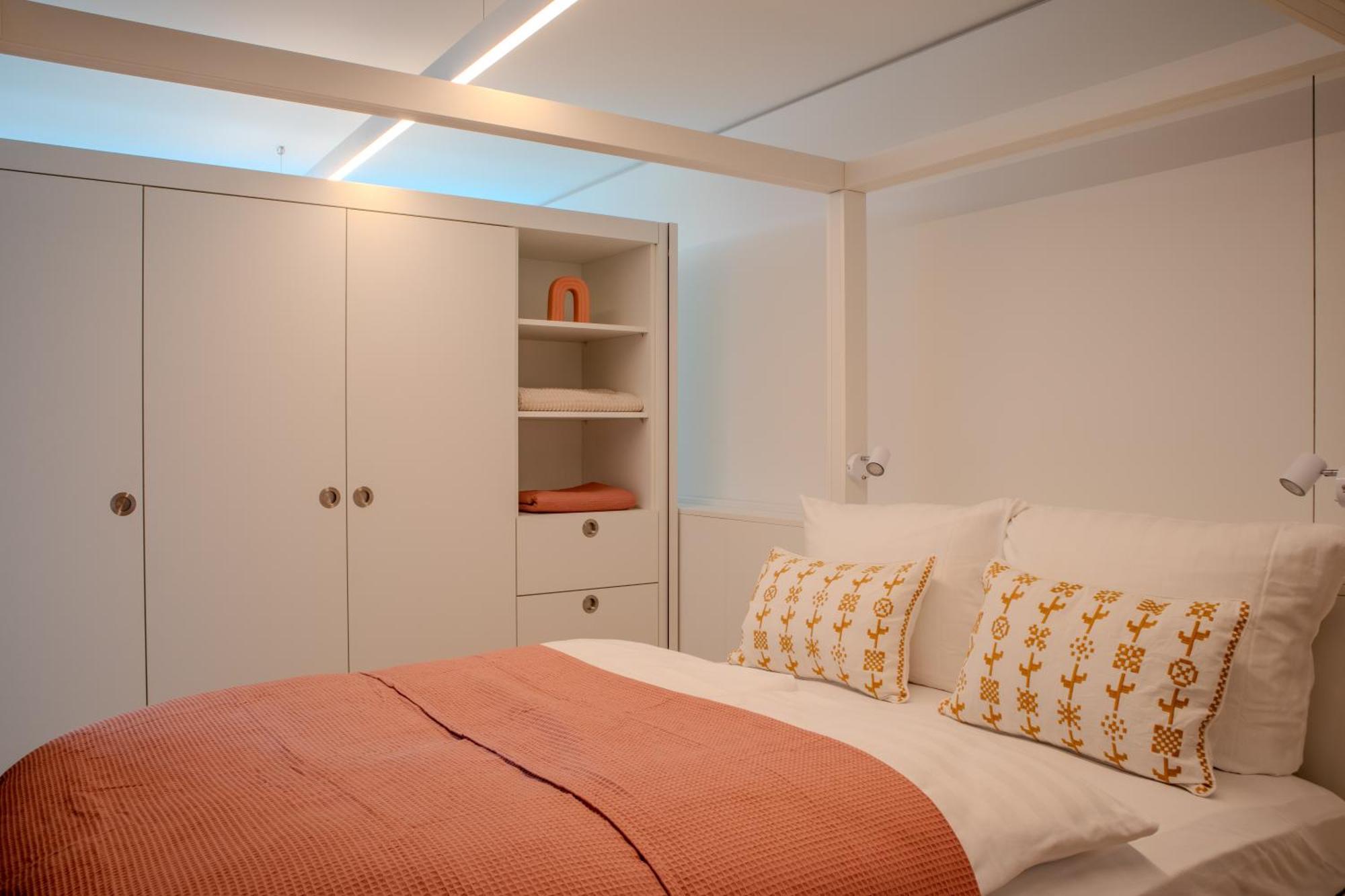 Loewe Apartments Am Rheinfall 诺伊豪森 外观 照片